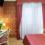 Al Gazzettino 3* Venice