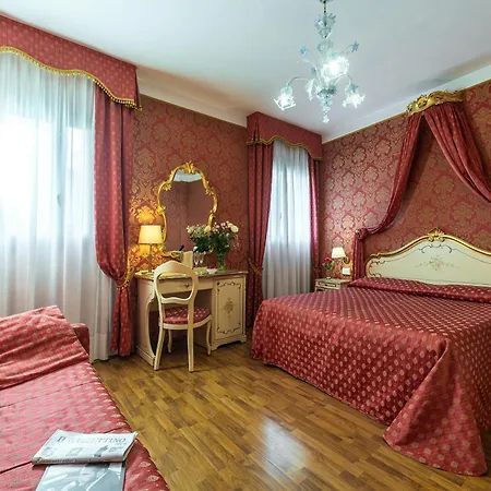 Al Gazzettino 3* Venedig