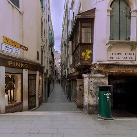 Al Gazzettino 3* Venedig